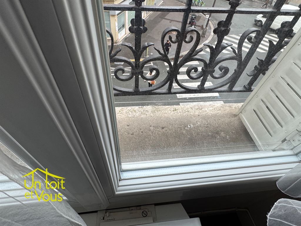appartement 2 pièces en vente sur PARIS (75018)