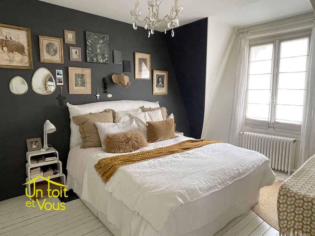 maison 8 pièces en vente sur ST MAURICE (94410)