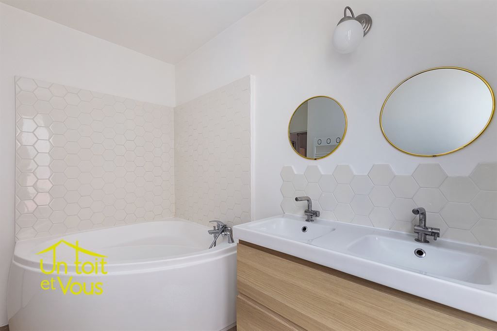 appartement 3 pièces en vente sur PARIS (75018)